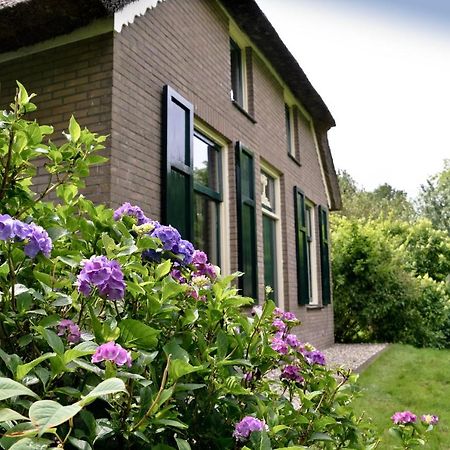Bed and Breakfast Bij Ons Op 20 Неєвен Екстер'єр фото