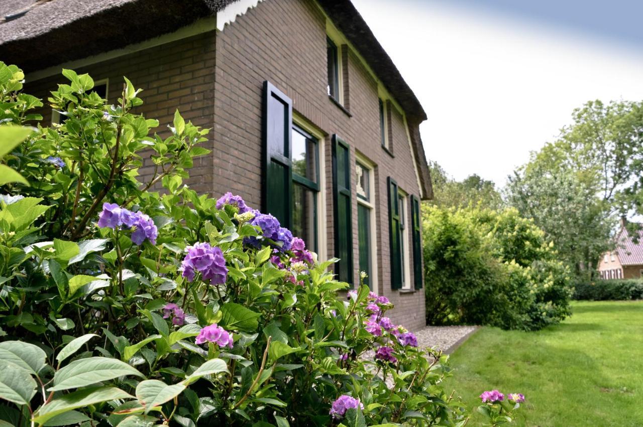Bed and Breakfast Bij Ons Op 20 Неєвен Екстер'єр фото