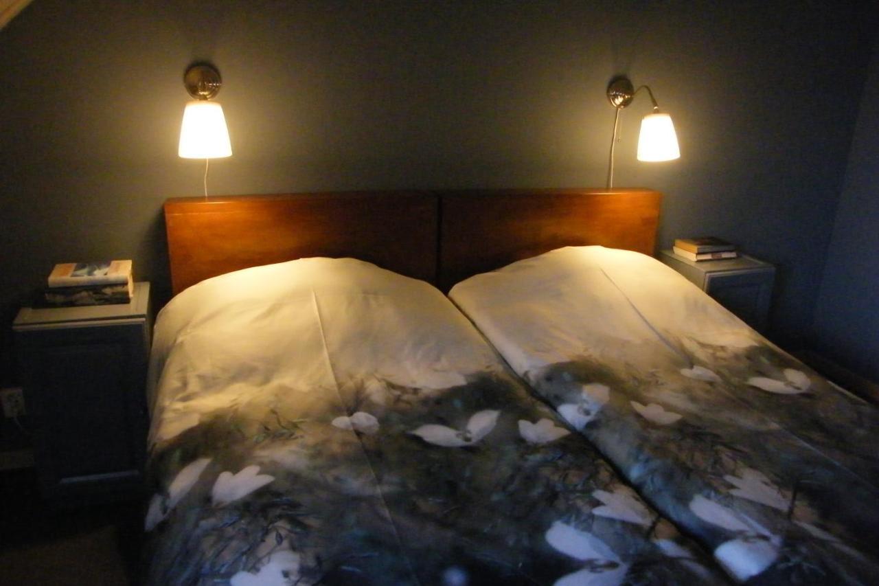 Bed and Breakfast Bij Ons Op 20 Неєвен Екстер'єр фото